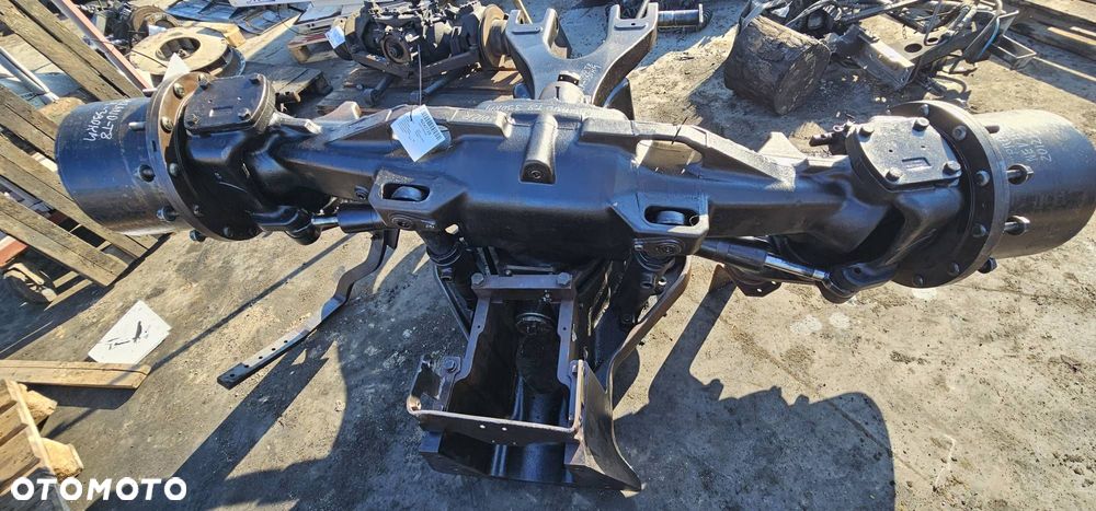 MOCOWANIE NEW HOLLAND T8.390 MOSTU - 2