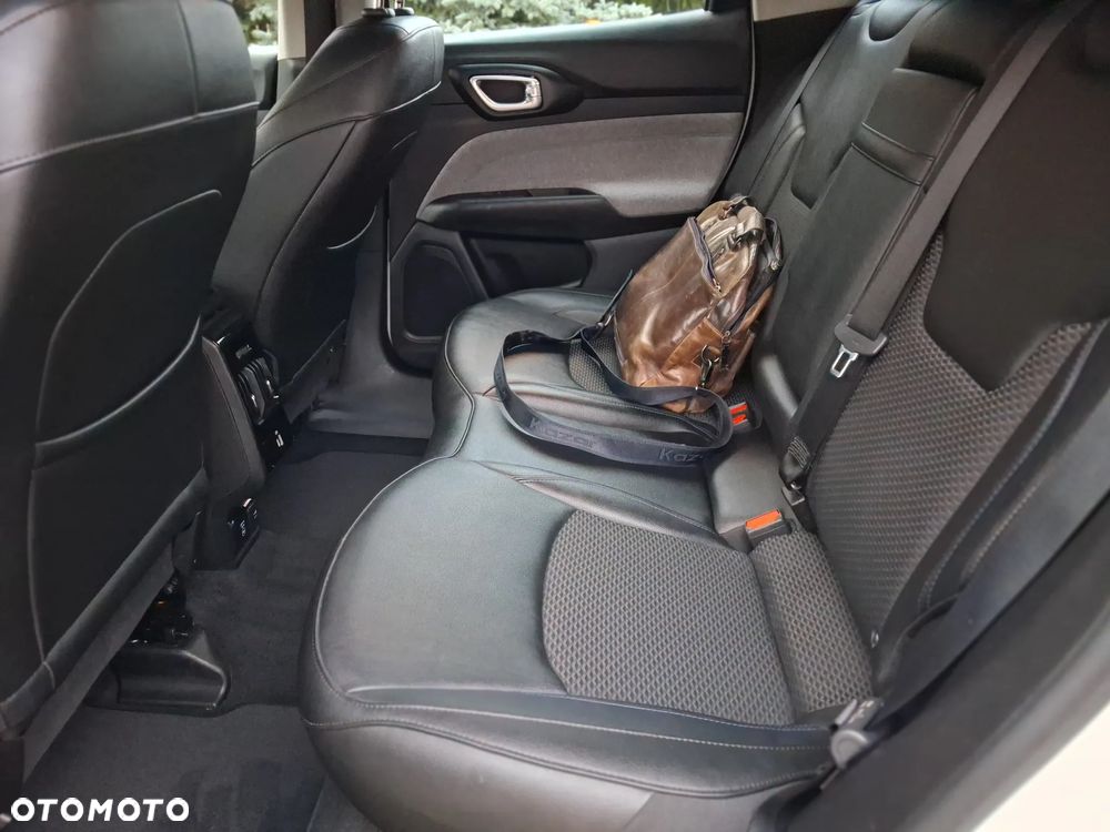 Jeep Compass - 21