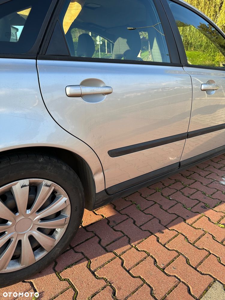 Volvo S40 1.8 - 8