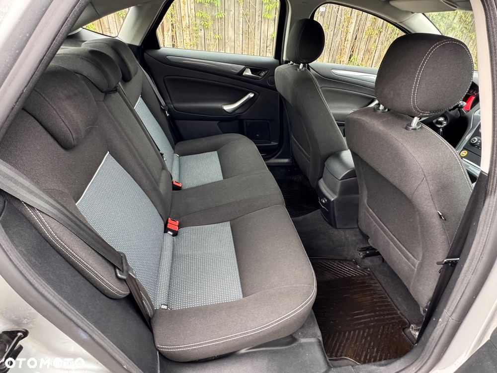 Ford Mondeo 1.6 TDCi Start-Stopp Titanium - 18