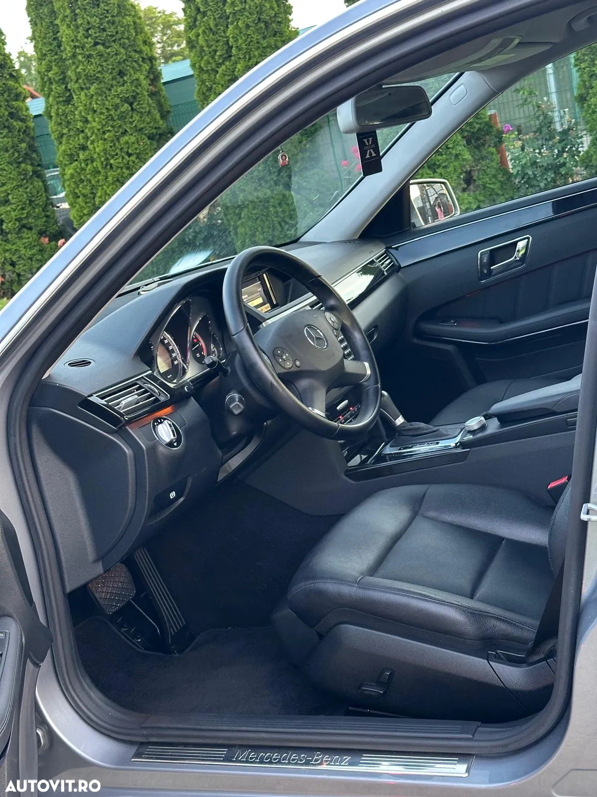 Mercedes-Benz E 250 CDI DPF BlueEFFICIENCY Automatik Avantgarde - 7