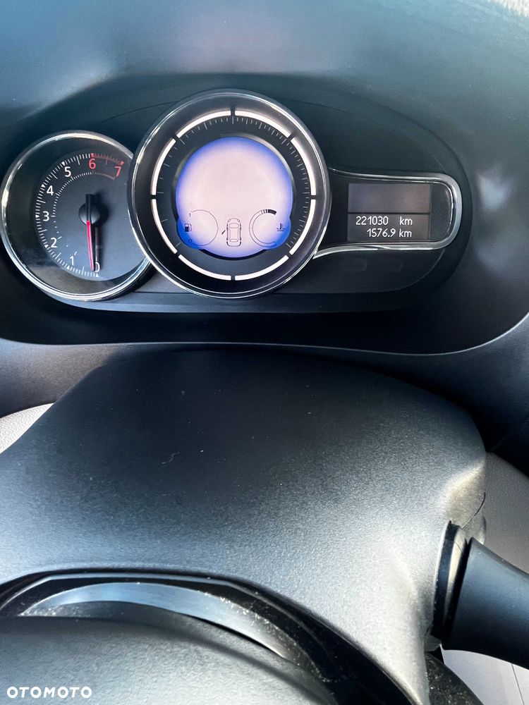 Renault Fluence - 7