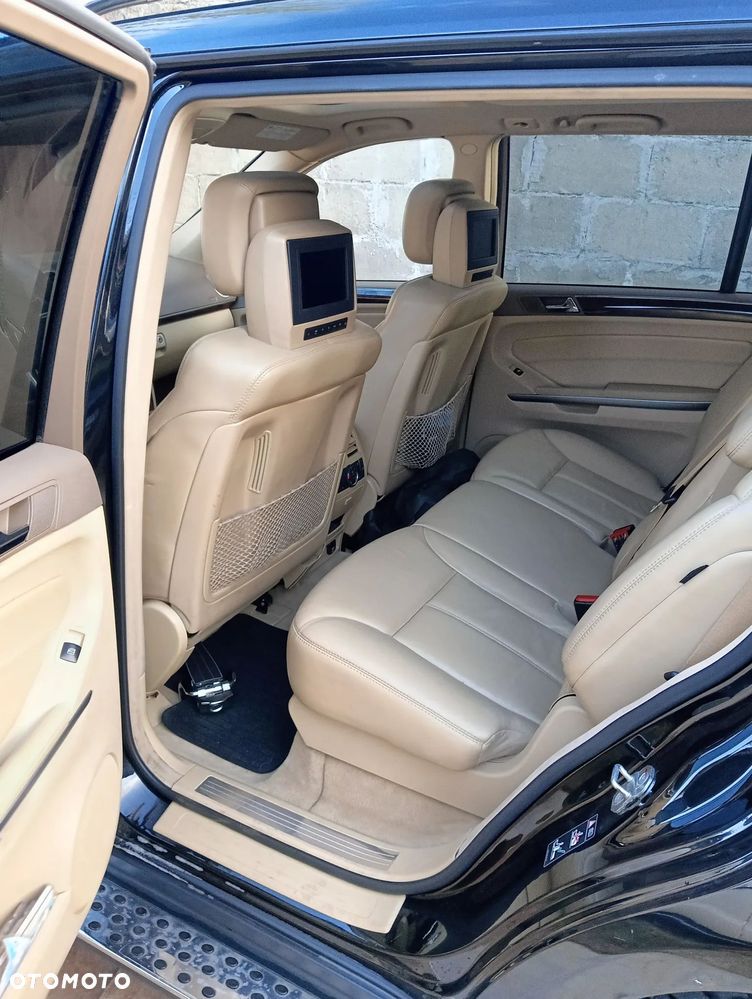 Mercedes-Benz GL 420 CDI - 21