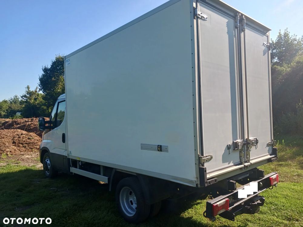 Iveco Daily 35C15 3.0 150 KM 2017r  Izoterma Chłodnia Mroźnia Agregat - 11