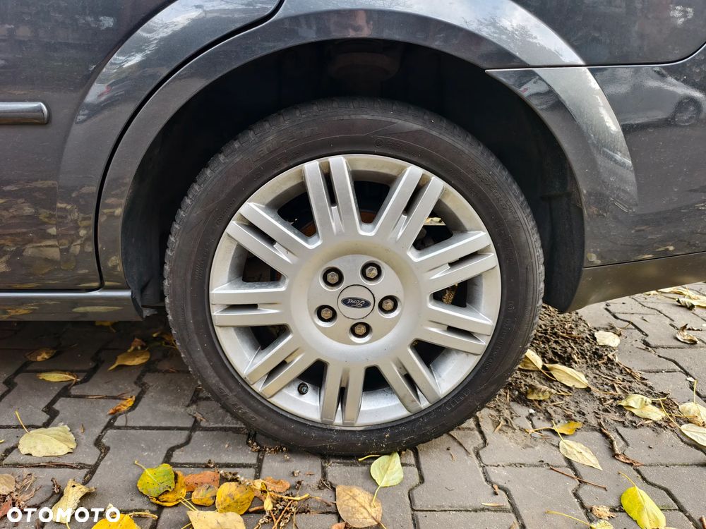 Ford Mondeo 1.8 Ghia - 5