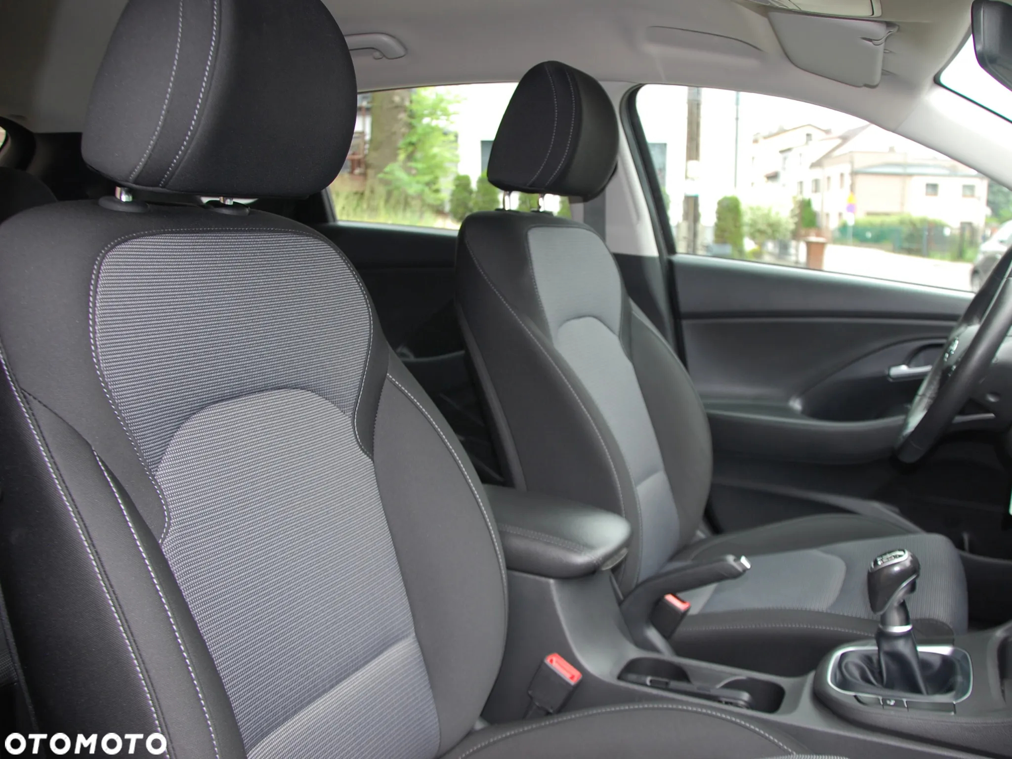 Hyundai i30 1.5 DPI Modern - 34