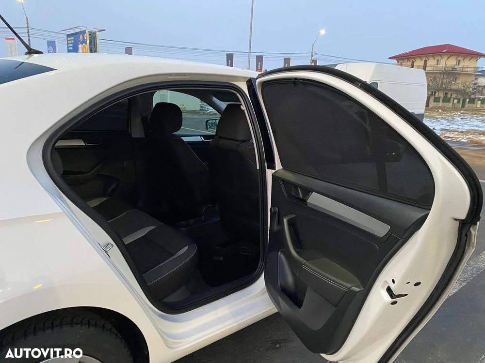 Skoda RAPID 1.0 TSI Avantaj - 30