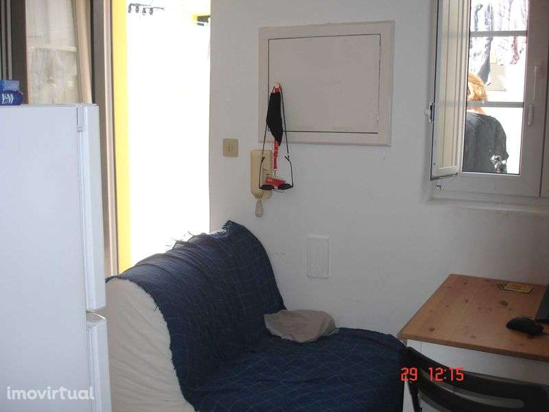 T1+1 na Lapa em Lisboa €1.150,00 - Grande imagem: 4/10