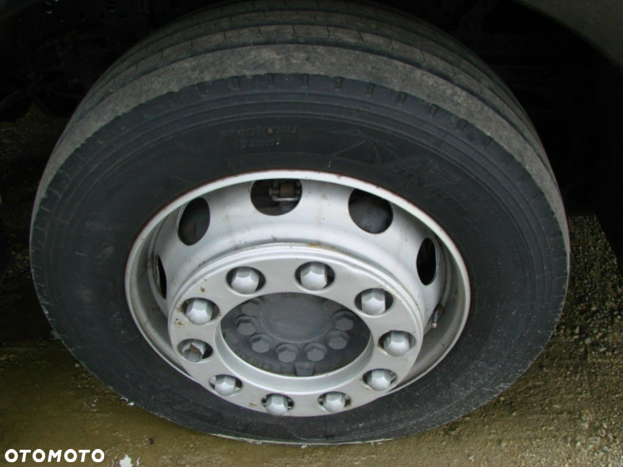 Mercedes-Benz Actros - 27