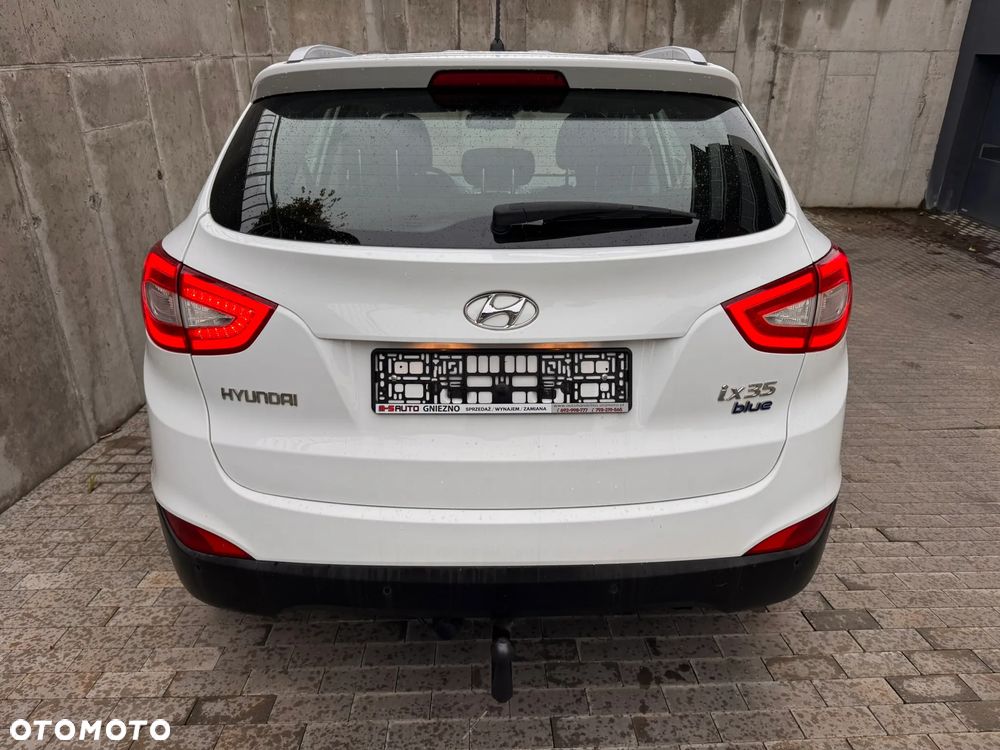 Hyundai ix35 blue 1.6 2WD Finale Gold - 13