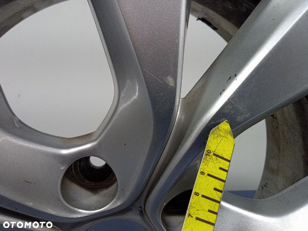 RENAULT CAPTUR II FELGA ALUMINIOWA  7JX17 ET35 2111R 9043R - 8