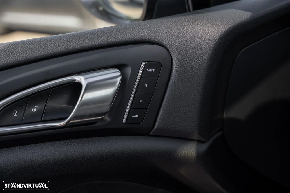 Porsche Cayenne S E-Hybrid - 23