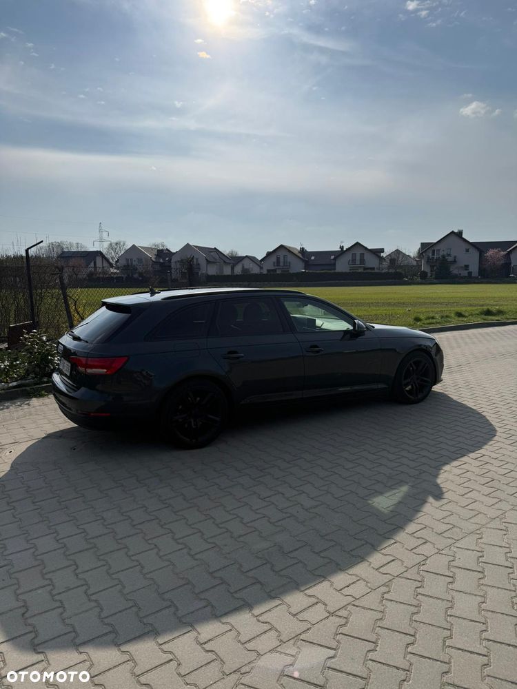 Audi A4 Avant 2.0 TDI - 8
