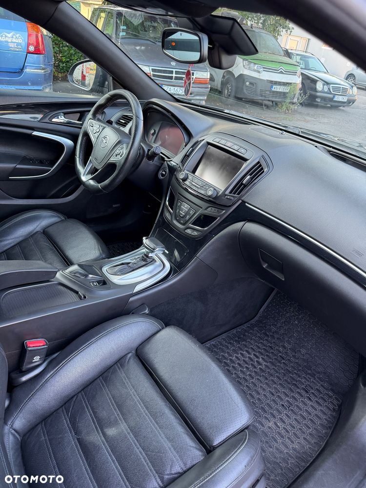 Opel Insignia 2.0 CDTI Cosmo - 11