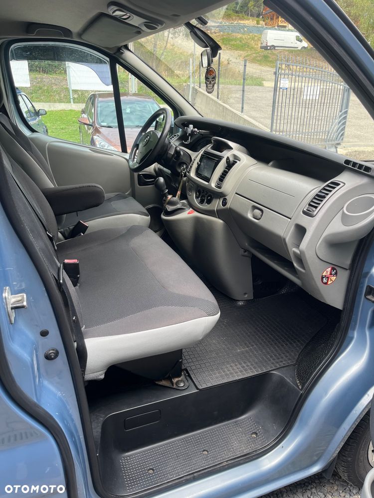 Opel Vivaro - 6
