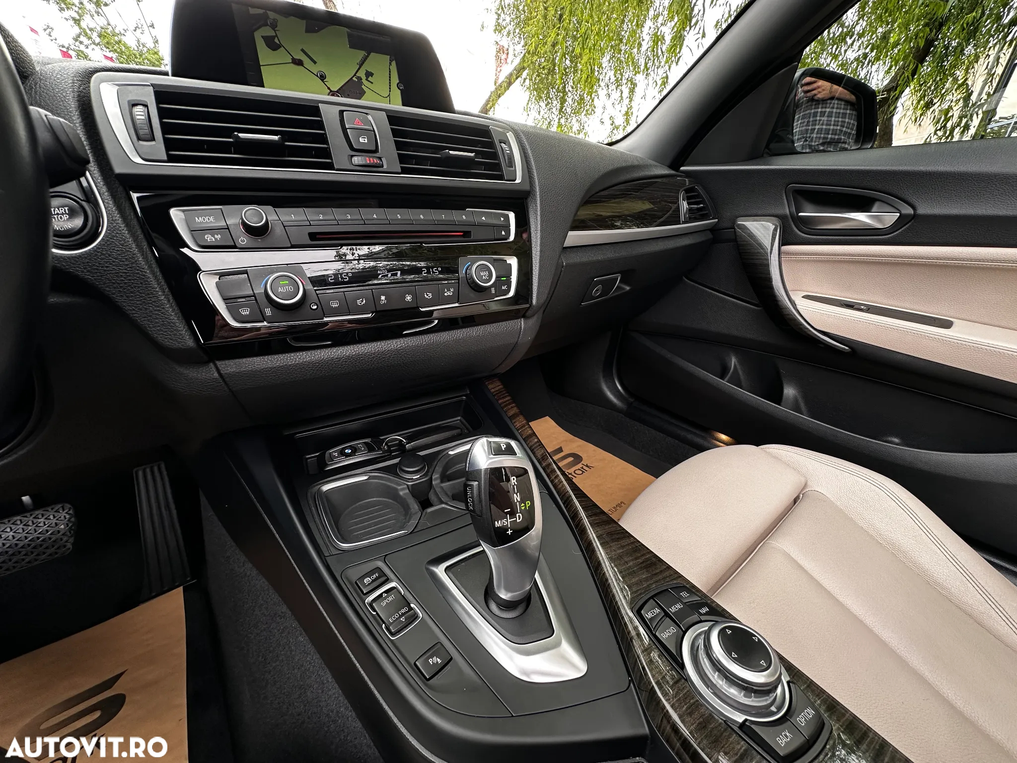 BMW Seria 2 220d Cabrio Aut. Luxury Line - 27