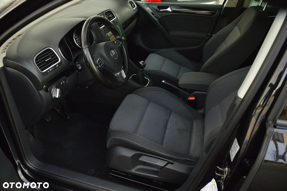 Volkswagen Golf 1.4 TSI BlueMotion Technology Cup - 16