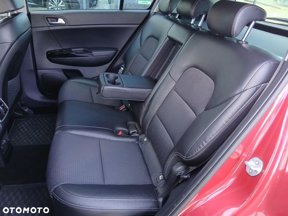 Kia Sportage 1.6 T-GDI L Business Line Plus 2WD - 30