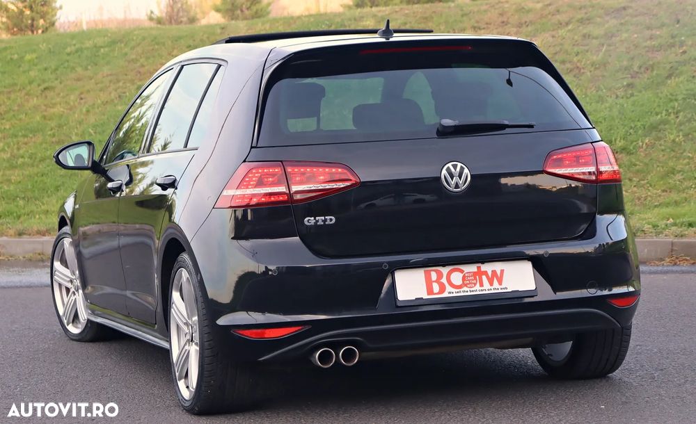 Volkswagen Golf GTD 2.0 TDI SCR DSG - 10