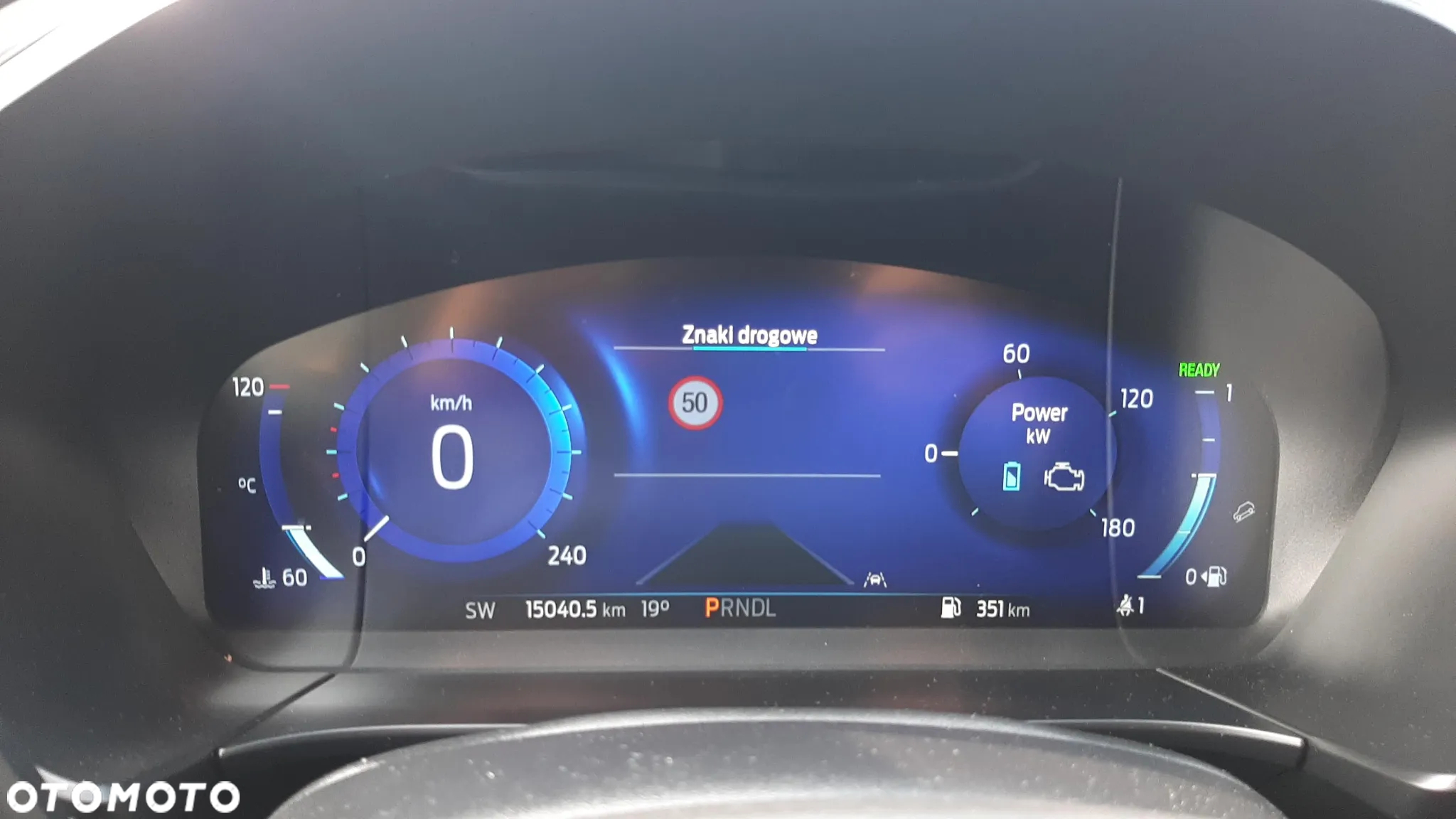 Ford Kuga 2.5 FHEV FWD Titanium - 19