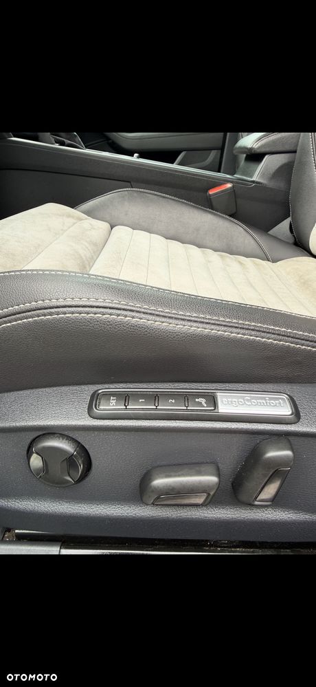 Volkswagen Passat 2.0 TDI SCR DSG - 16