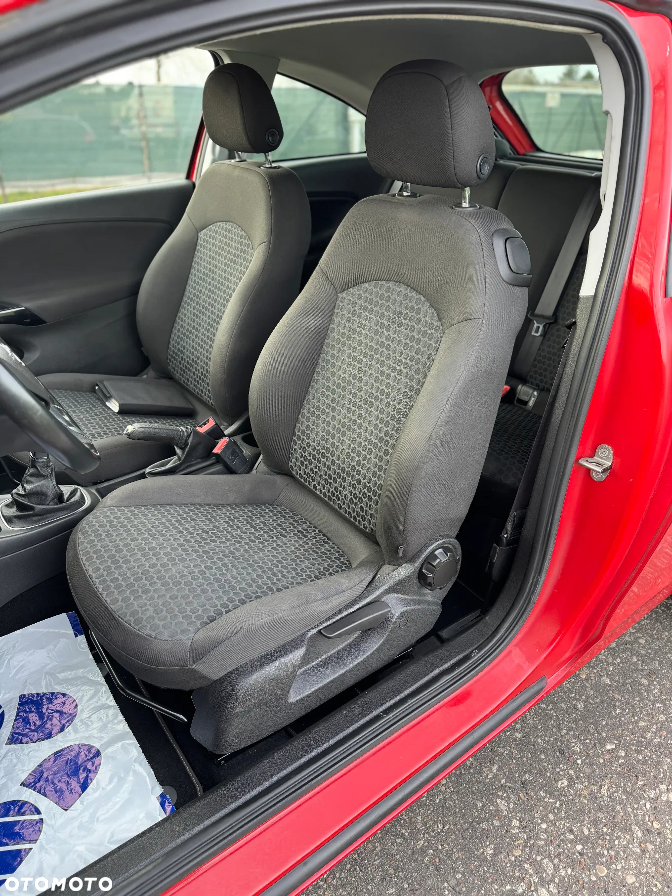 Opel Corsa 1.4 T Color Edition S&S - 25