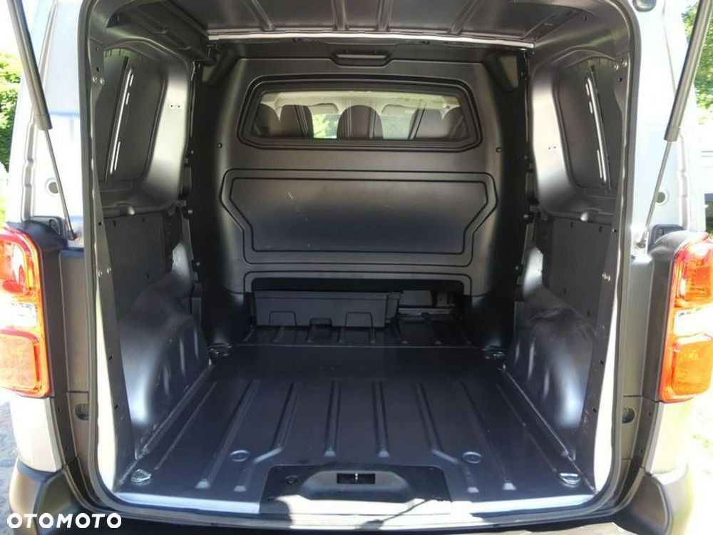 Opel Vivaro - 18
