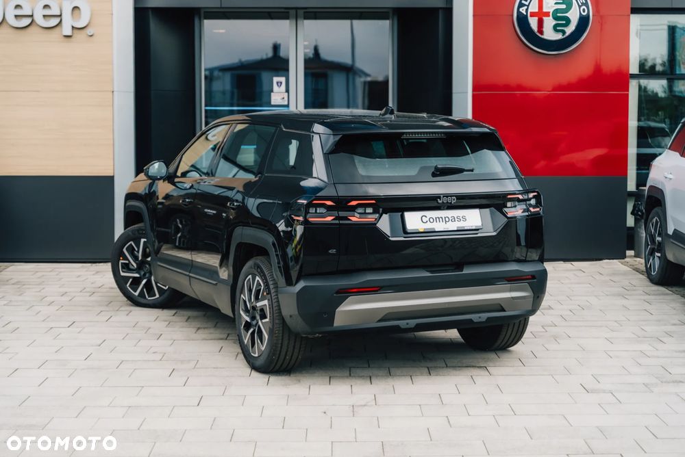 Jeep Compass 73.7kWh Standard Range Altitude FWD - 2