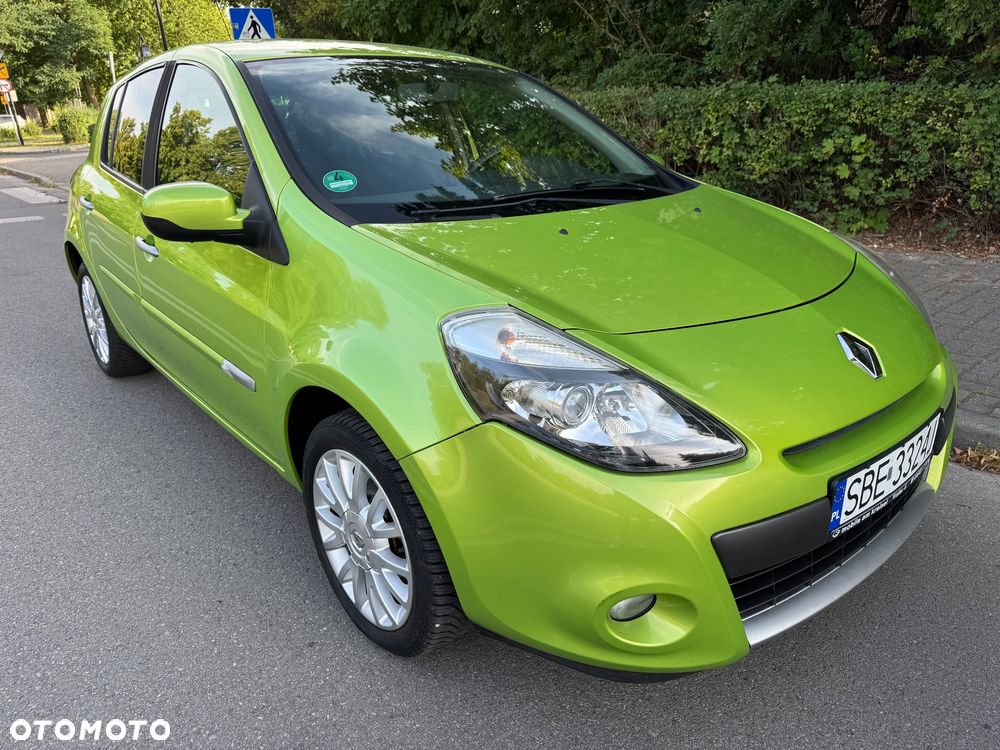 Renault Clio 1.2 TCE Authentique - 9