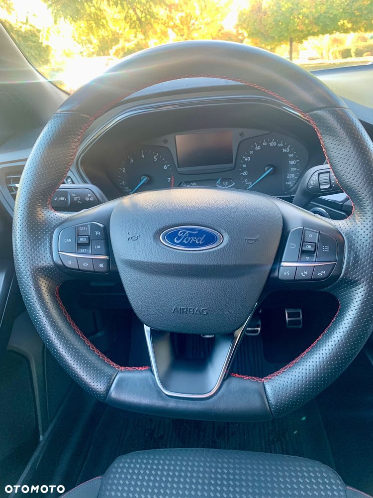 Ford Focus - 7