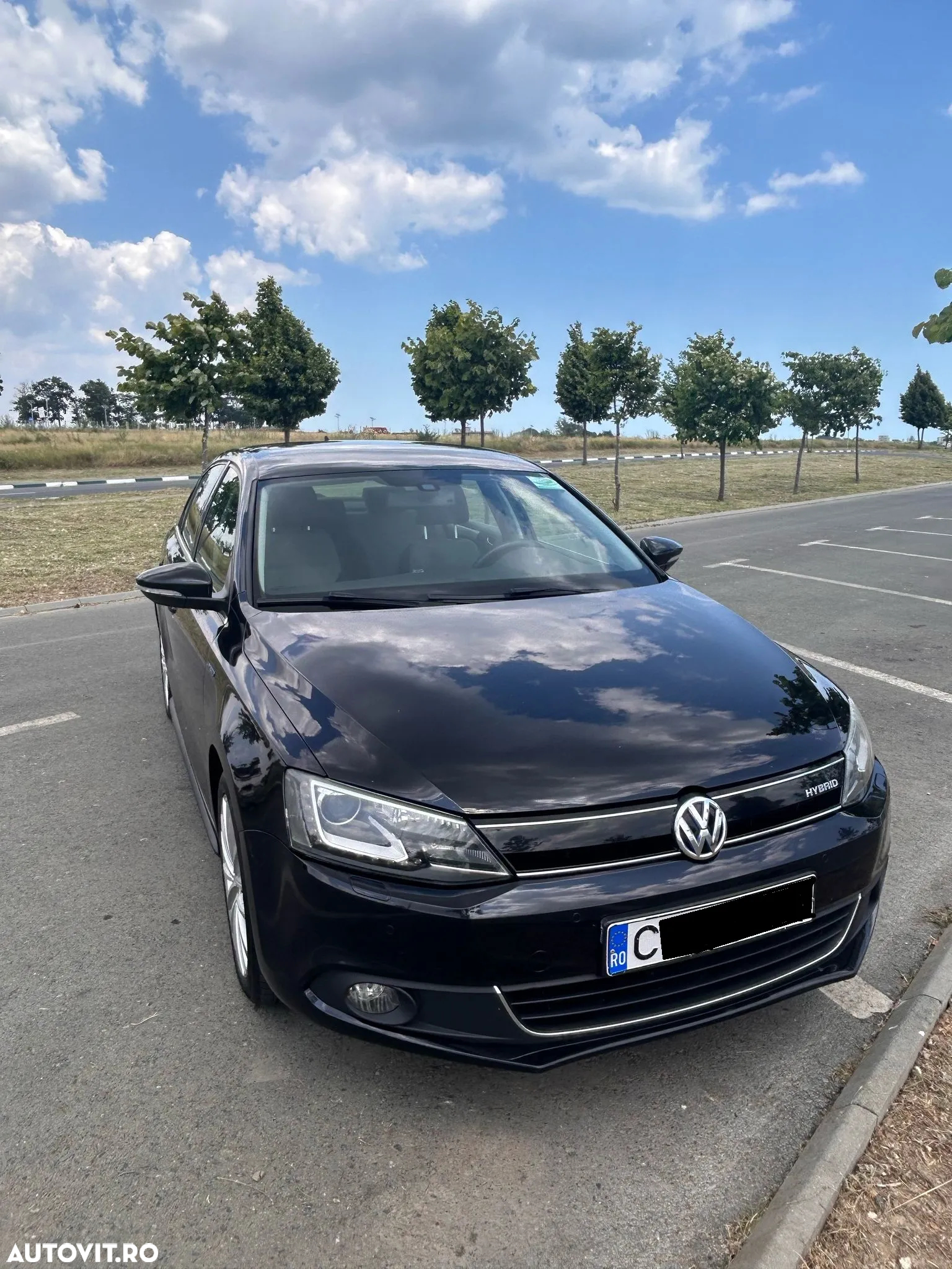 Volkswagen Jetta - 3