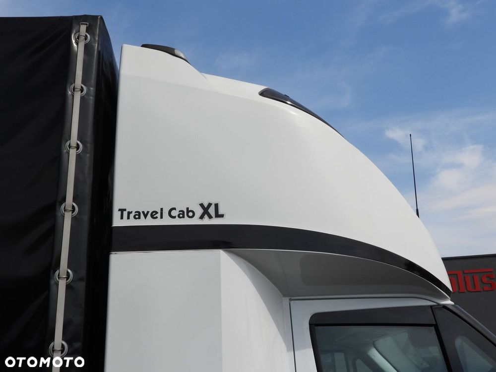 Iveco DAILY 35S18 PLANDEKA WINDA 8 PALET TEMPOMAT KLIMATYZACJA  180KM - 25