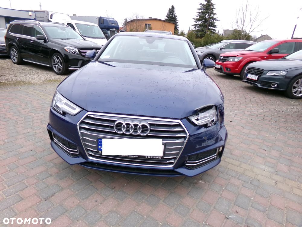 Audi A4 Limousine - 5