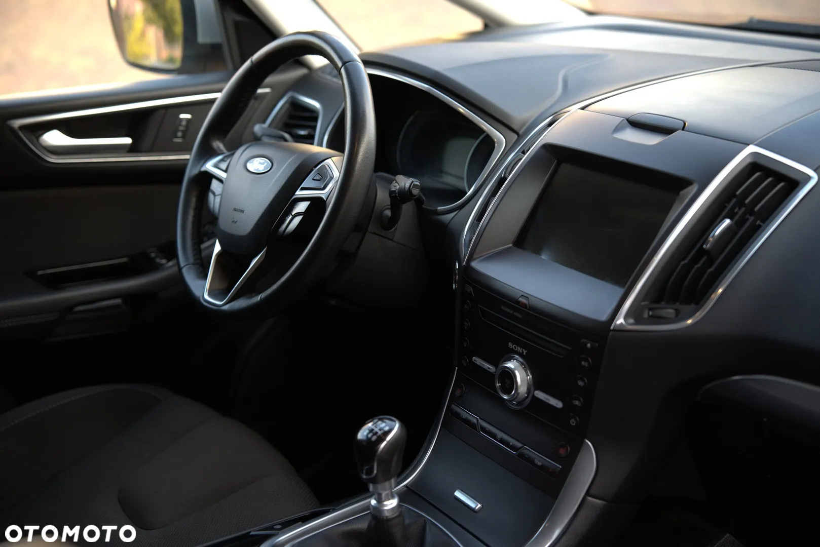 Ford S-Max - 9