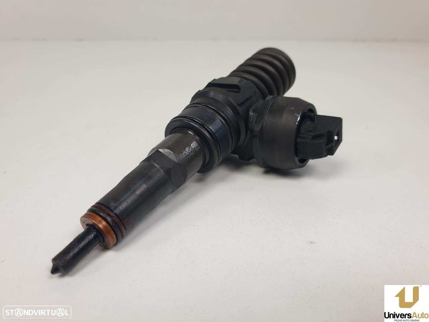 INJETOR VOLKSWAGEN TOUAREG 2005 -07D130073N - 1