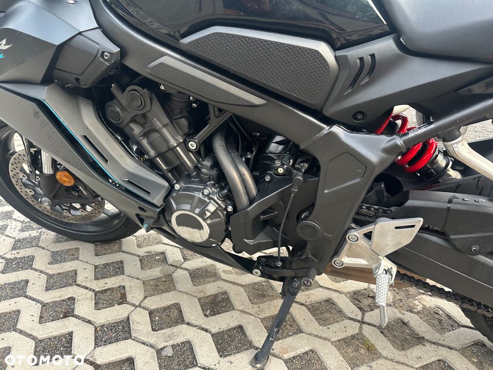 Honda CBR - 13