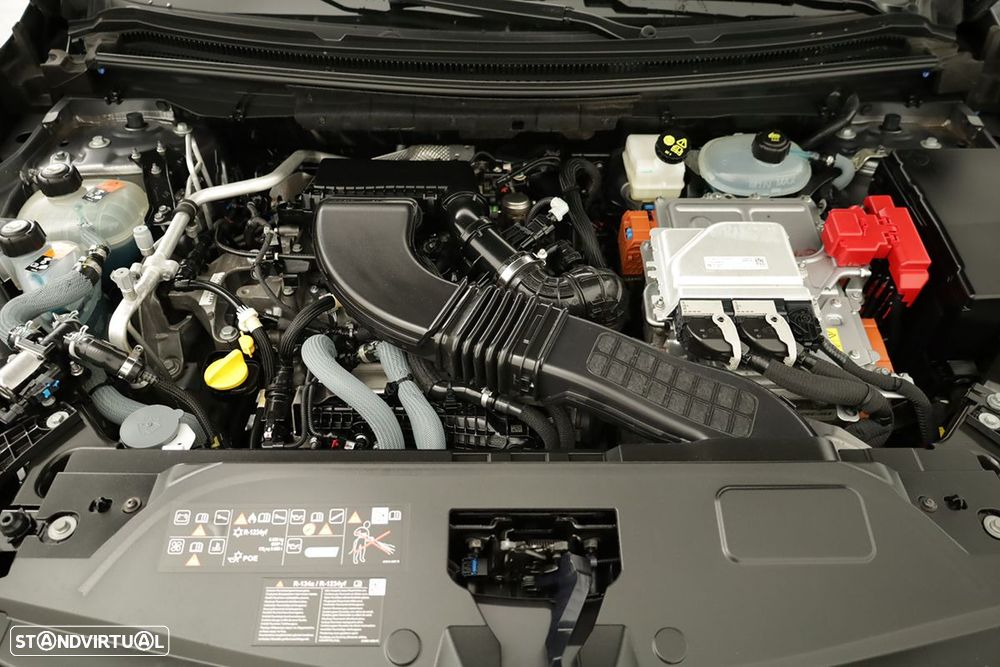 Renault Austral 1.2 E-Tech Techno Espirit - 26