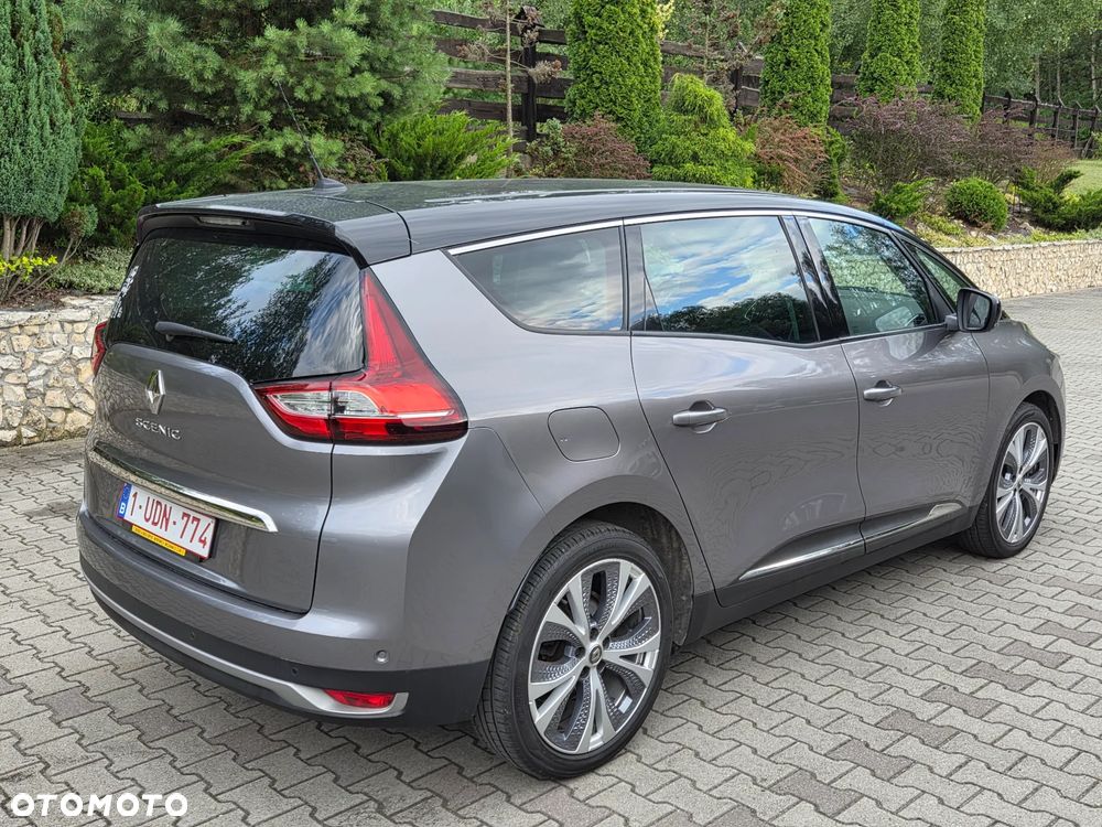 Renault Grand Scenic - 9