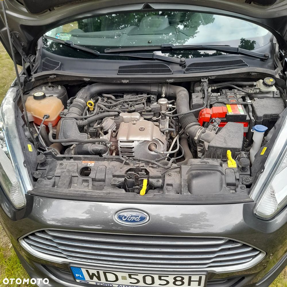Ford Fiesta 1.0 EcoBoost S&S TITANIUM - 8