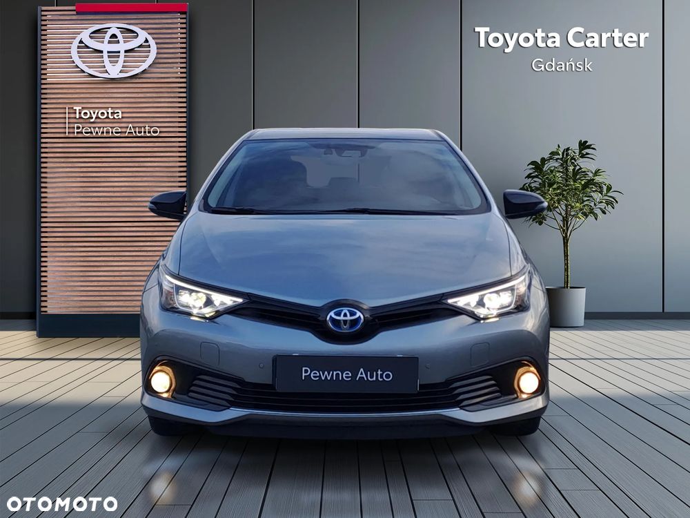 Toyota Auris Hybrid 135 Selection - 8