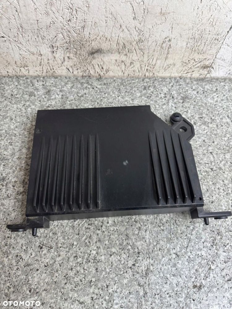 wzmacniacz tubner radia volvo xc60 ii 2017- 32212303 - 6