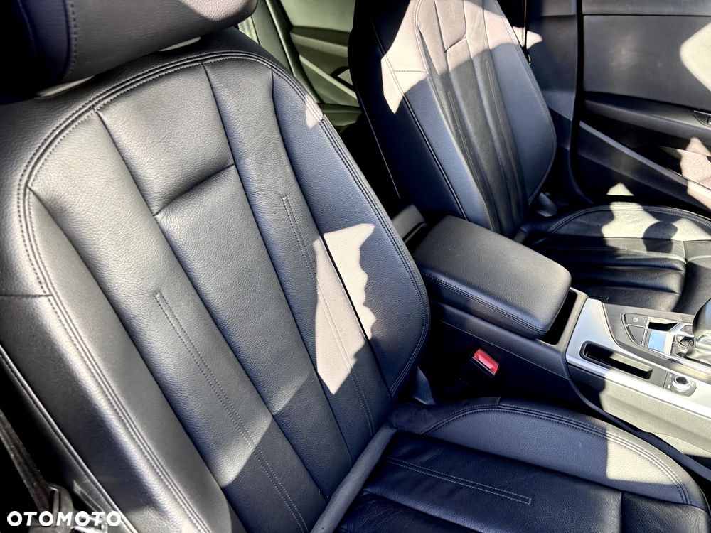 Audi A4 Limousine 45 TFSI quattro S tronic - 12