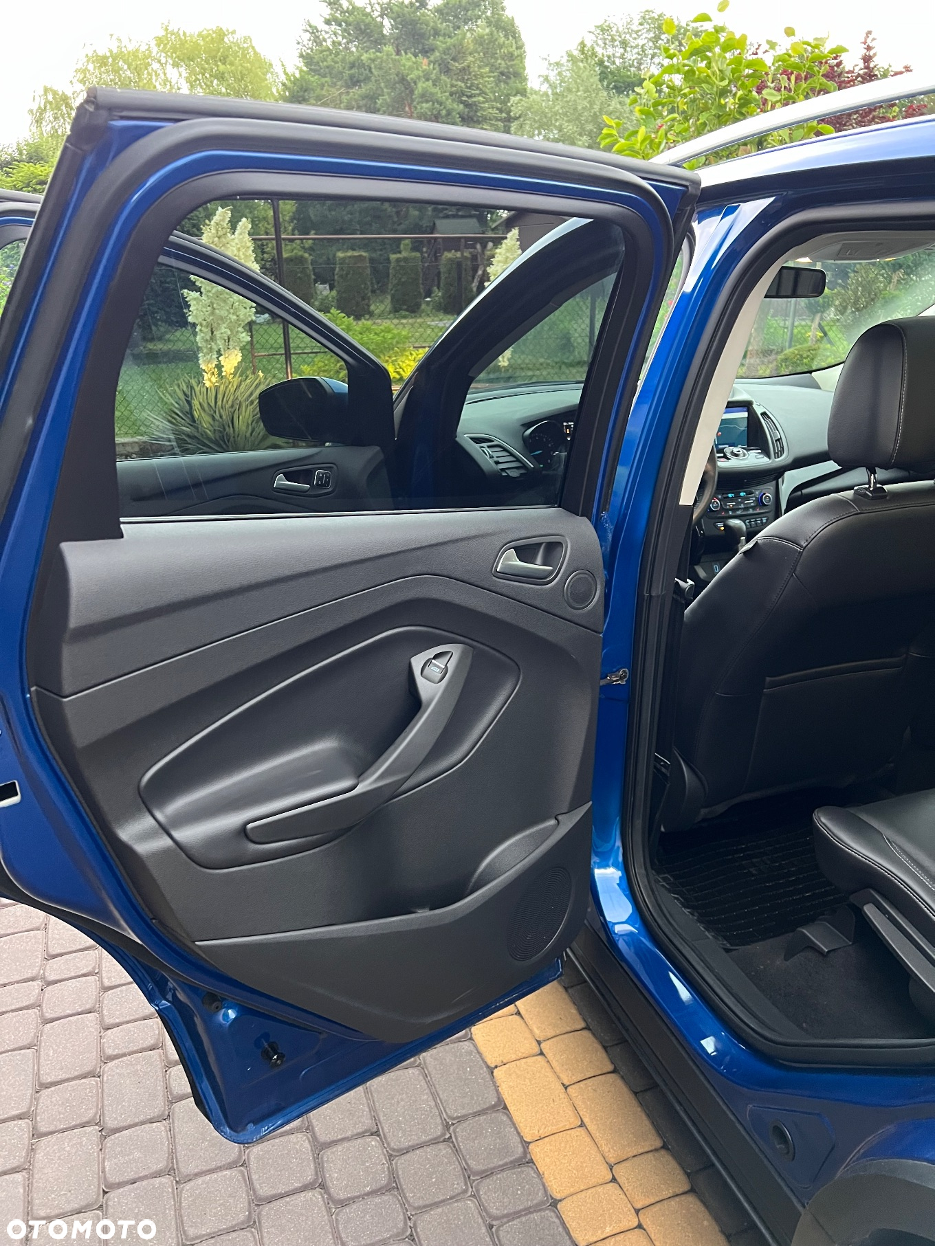 Ford Kuga 1.5 EcoBoost 4WD Titanium - 26