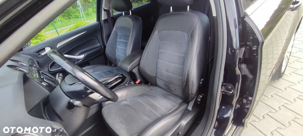 Ford Mondeo - 13