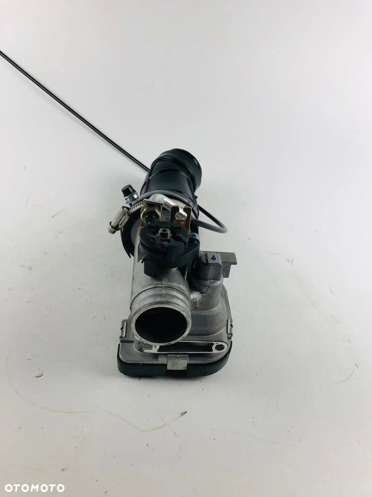 PIAGGIO Vespa GTS 125 Przepustnica Komputer ECU - 4