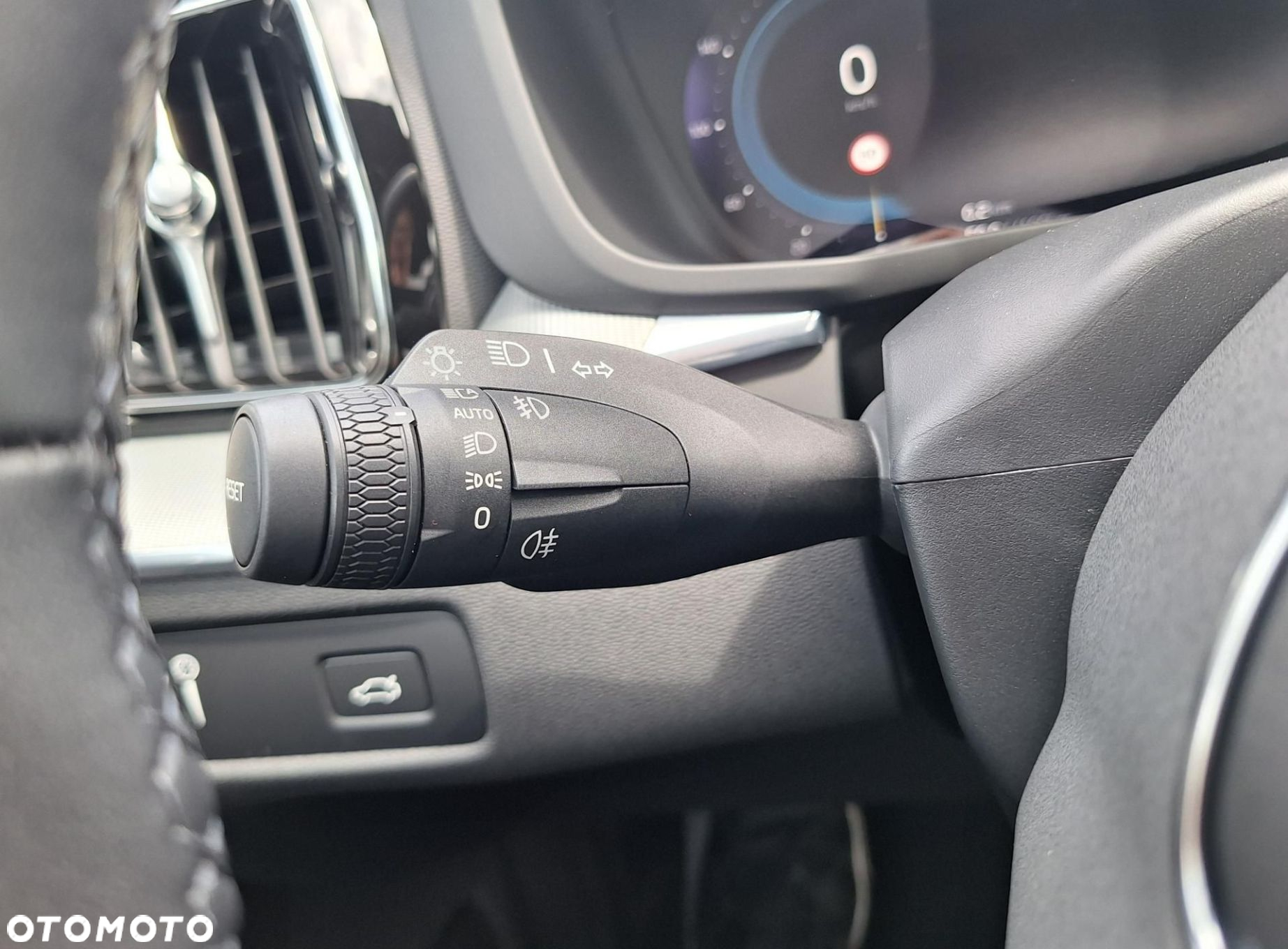 Volvo XC 60 - 19