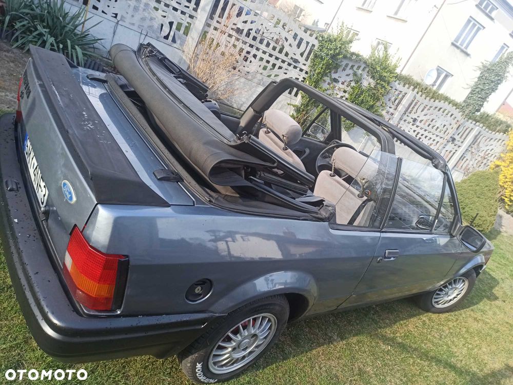 Ford Escort - 6