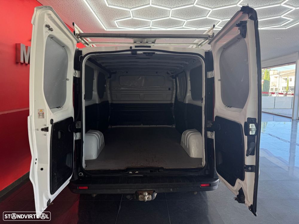 Renault Trafic 1.6 dCi L2H1 1.2T SS - 6