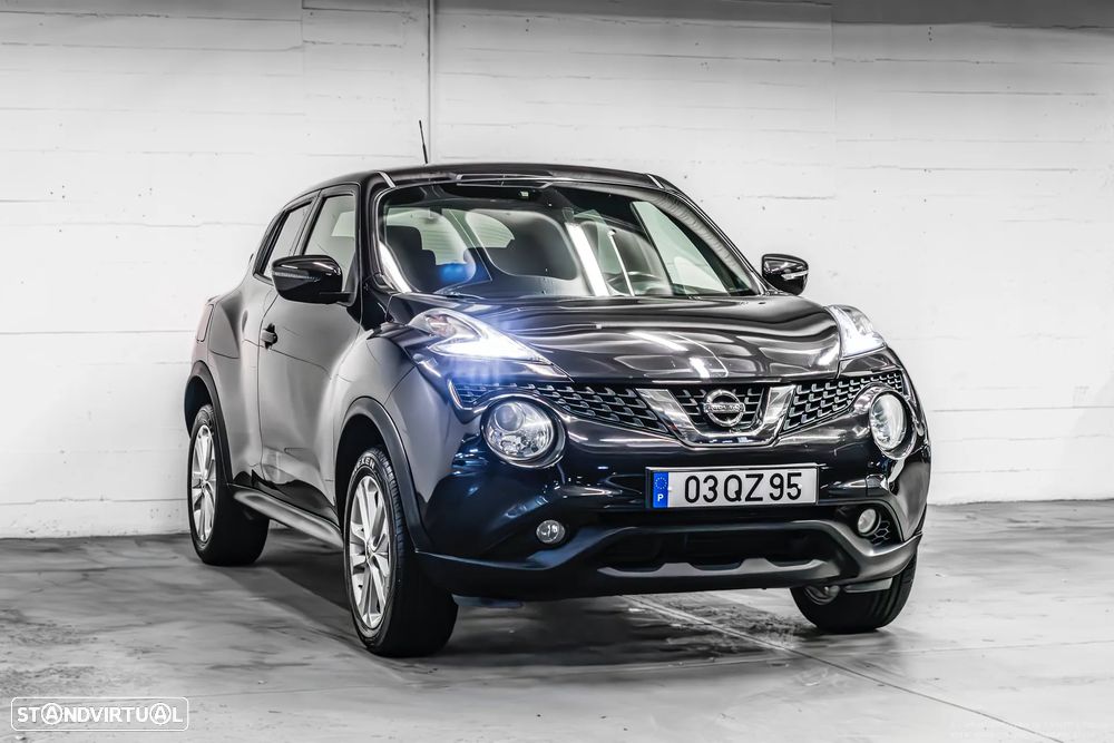 Nissan Juke 1.6 N-Connecta P.E.2 Black T.Xtronic - 3
