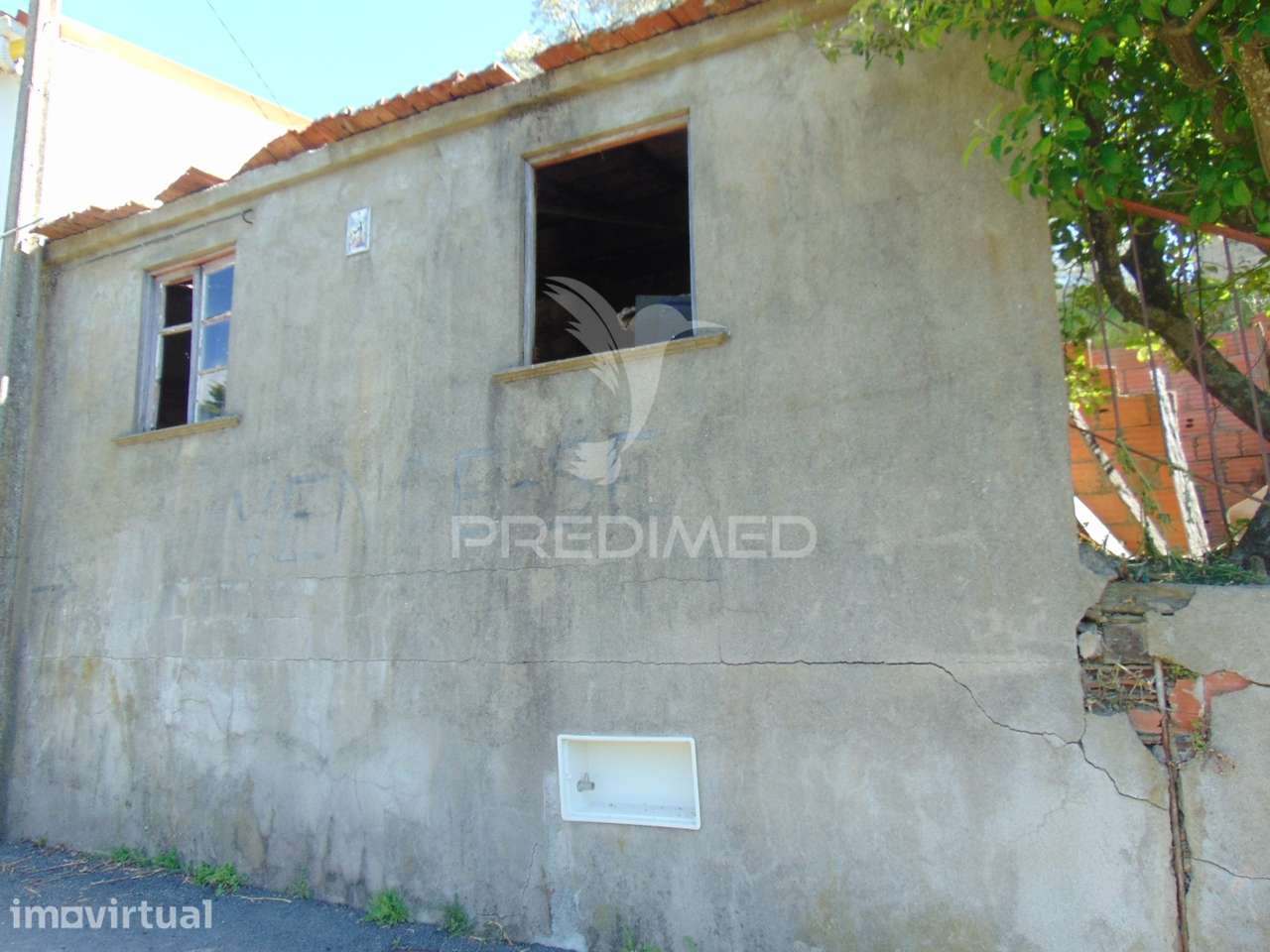 Conjunto de 2 casas de campo p/recuperar em Vila Real - Grande imagem: 2/35
